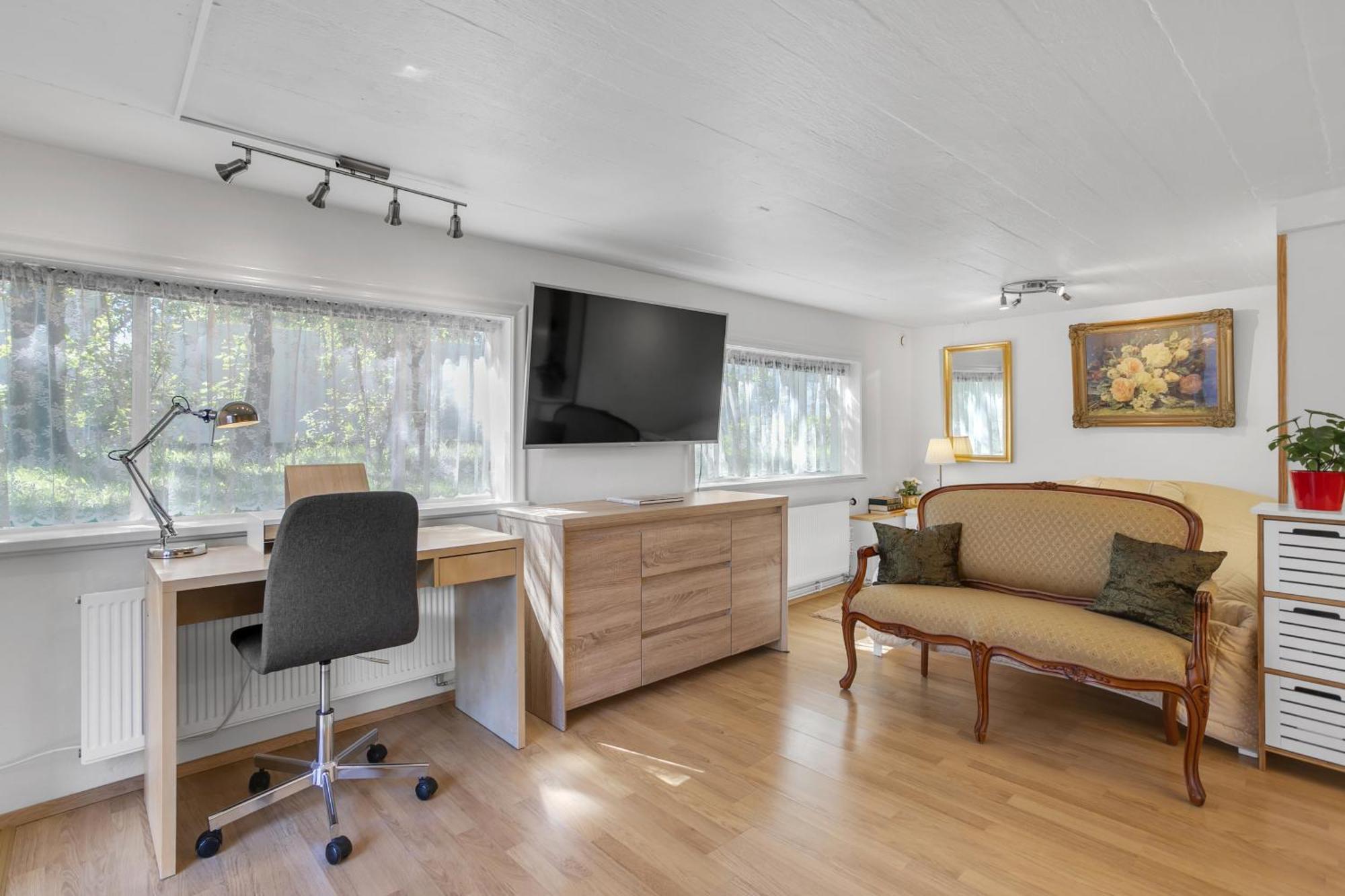 Lara Studio In Laugardalur Valley, Reykjavik Central Park And Botanical Garden, Private Entrance, Free Private Parking On Side Exteriér fotografie